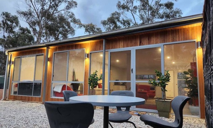 Maryborough Apartamento | Whispering Woods Amore