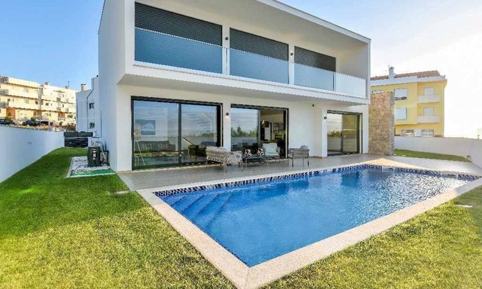 Nazare Casa | Whispers of the Sea Villa