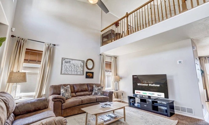 Cheyenne Meadows Casa | Whistler Hollow! Family Home, Bball Court, Firepit