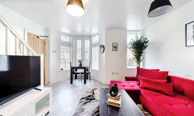 Gabalfa Apartamento | Whitchurch 2 Bedroom Flat near Hospital