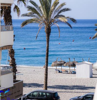 La Herradura Apartamento | White Bay Beach Apartment
