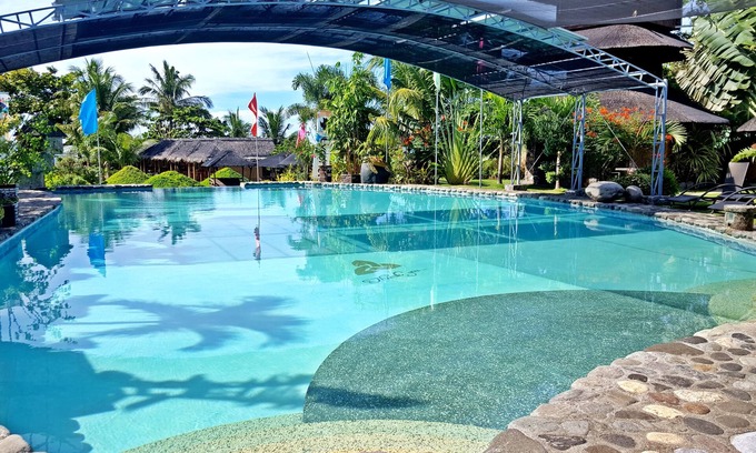 Zamboanguita Complejo | White Chocolate Hills Resort
