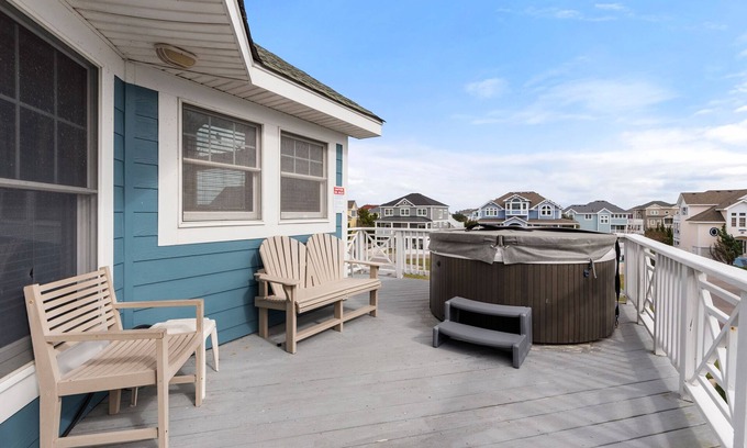 Buck Island Casa | White Dolphin: Hot Tub | Pool Access | Pets OK