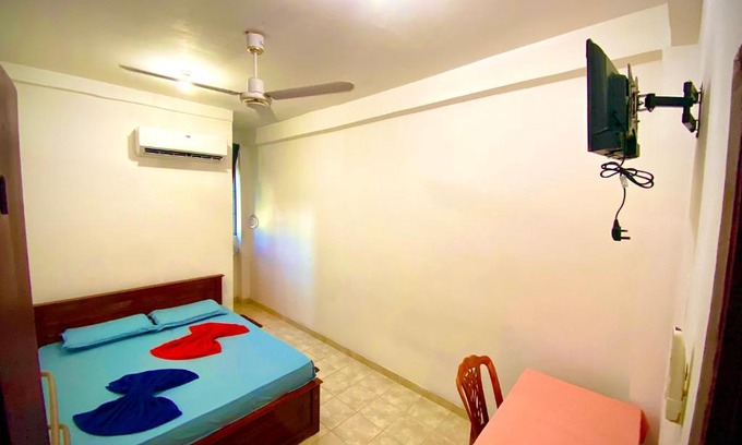 Malabe Casa | white hotel kothalawala