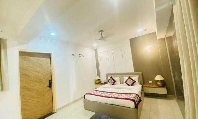 Noida Apartamento | White Lotus