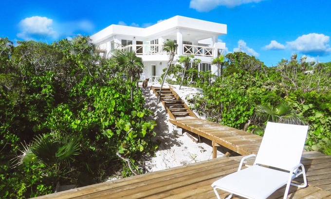 Port Howe Casa | White Ocean Coral - Villa privada en la playa