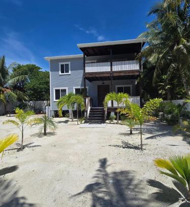 Caye Caulker Casa | White Rock Villa