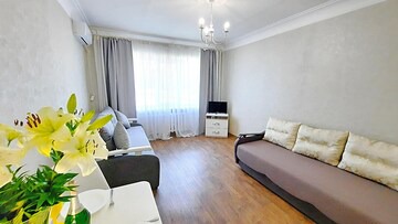 Podil Apartamento | White rotunda. Apartment with a view. Alex Apartments