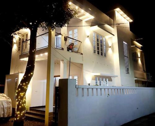 Aryad South Apartamento | Whitefort Rohini Homestay