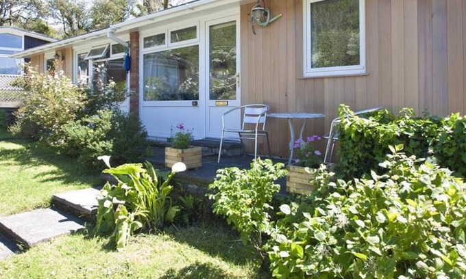 Mumbles Chalet De Esquí | Whiteshell 15 in the beautiful Swansea