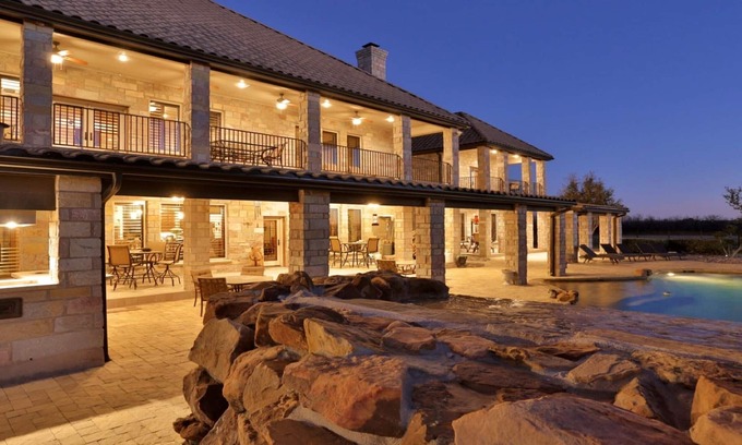 Goldsboro Villa | >>> ¿Quién quiere Bunk como un multimillonario?<<< West Texas Mansion - cerca de ABILENE