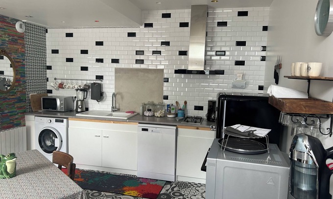 Baud Apartamento | Whole apartment, close to all amenities