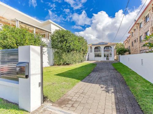 Tweed Heads Casa | Whole House- Pet Friendly Coastal 6 Bedroom