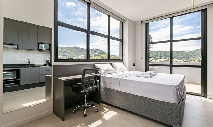 Florianopolis Apartamento | WI-FI 300MB | Studio | Estação Santa Mônica #SM106