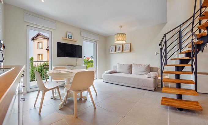 Jastrzebia Gora Apartamento | Wiatrakowo, Sun & Snow