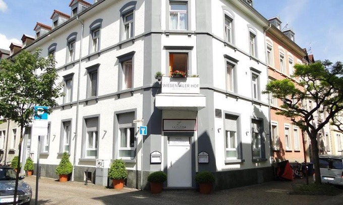 Altstadt Hotel | Wiesentäler Hof Hotel garni
