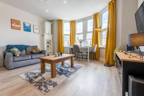 Penylan Apartamento | WiFi | 2 guests | Smart TV