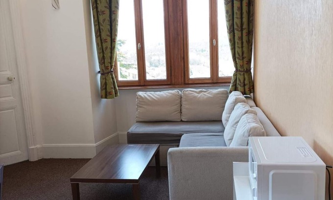 Jausiers Apartamento | Wifi, 3.o piso, piscina, sauna, balcón, parking, tv, 55m², Pra Loup