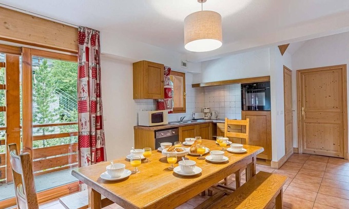 Vaujany Apartamento | 300m del centro estación, fitness, piscina, sauna, hammam, balcón, tv, 69-75m², Vaujany