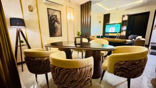 Loralai District Villa | Wii suites 1