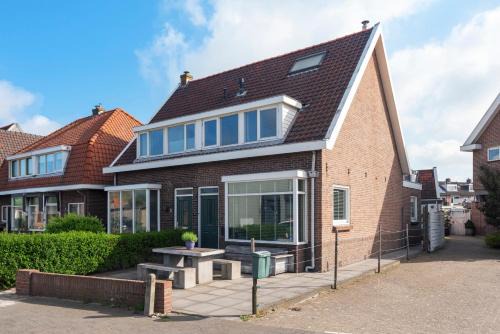 Wijk aan Zee Apartamento | Wijkiki Surf House