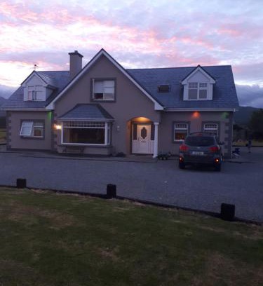 Castlemaine Casa | Wild Atlantic Stays
