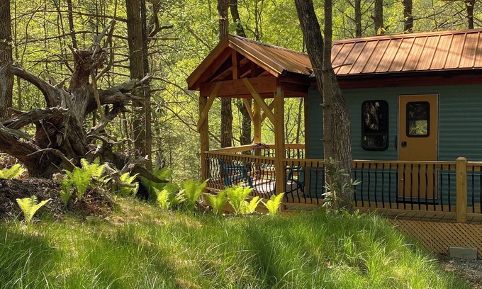 Deep Gap Casa | “Wild Blue Yonder “is a camper set up on a permanent foundation
