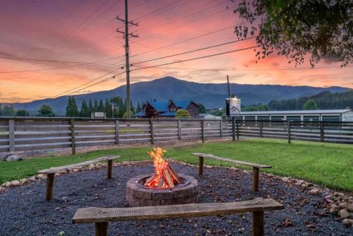 Wears Valley Hotel | Wild Mountain Lodge