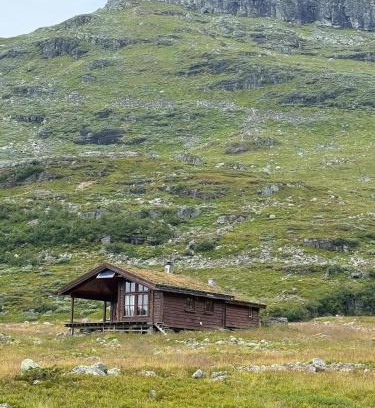 Sauda Casa | Wild Norwegian nature, between Preikestolen & Trolltunga