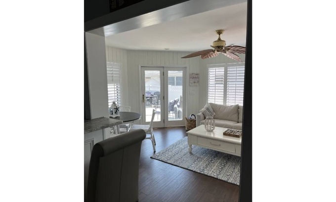 Diamond Beach Casa | Wildwood Crest/Diamond Beach Beautiful Home 6 BR 4 Bath Pool 5 min walk to beach