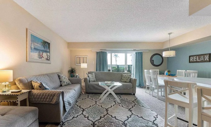 Wildwood Condominio | Wildwood, Ocean Front Condominium.