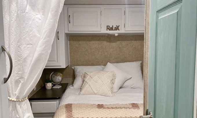 Apple Valley Casa | Wildwood Wanderlust
