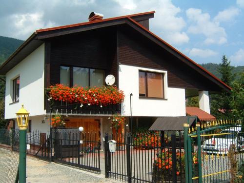 Meszna Casa | Willa Ewa