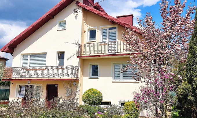 Ostrowiec Swietokrzyski Casa | WILLA JUTRZENKA