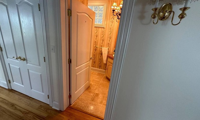 Millerstown Casa | Willow Brook Mansion