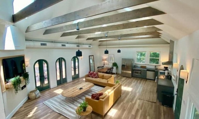 Forest Hills Casa | Wilmington Oasis Near Downtown & Beach