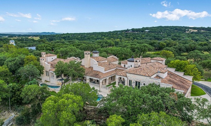 Wimberley Casa | Wimberley River Villa I Luxury home on the Blanco River!