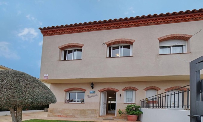 Miami Platja Cabaña | Winahost Miami Playa