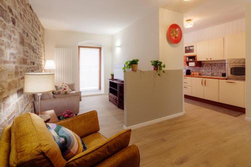 Trevi Apartamento | Winding Village Suite