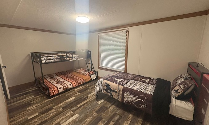 Ashley Oaks Casa | Windrock Hills -Direct Trail Access 3BR Retreat.