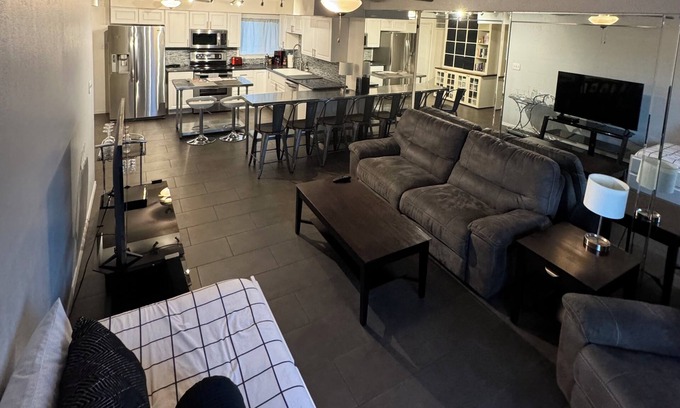 Encanto Condominio | Windsor Place Apartamentos - En el corazón de Phoenix