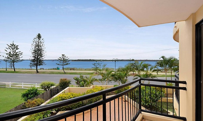 Biggera Waters Apartamento | Windsurfer Resort