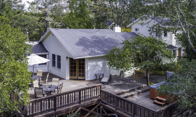 Healdsburg Casa | Wine Country Home en Chalk Hill - casa principal + pool house (hasta 12 huéspedes)