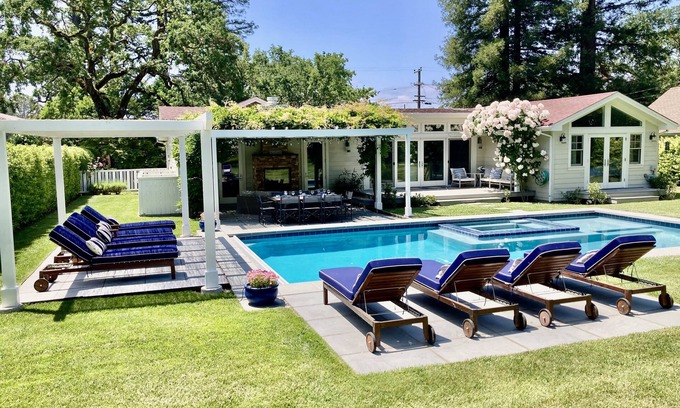 Sonoma Casa | Wine Country Retreat con piscina y spa, a poca distancia de Sonoma Plaza, 10 bicicletas