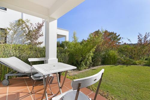 Stellenbosch Cabina | Winelands Golf Lodges 11