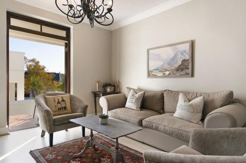 Stellenbosch Cabina | Winelands Golf Lodges 30