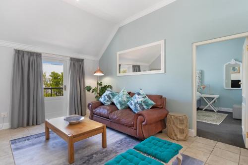 Stellenbosch Cabina | Winelands Golf Lodges 40