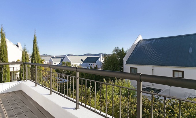 Stellenbosch Villa | Winelands Golf Lodges 22