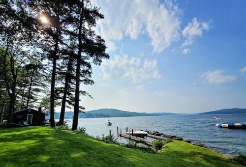 Laconia Casa | Winnipesaukee Lakefront w/Dock