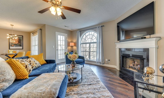 Winston - Salem Condominio | Winston-Salem Condo w/ Balcony: Steps to Golf!